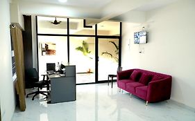 Happy Serviced Apartments
